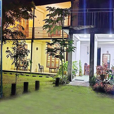 Dream Day Leisure Homes Sigiriya Bagian luar foto